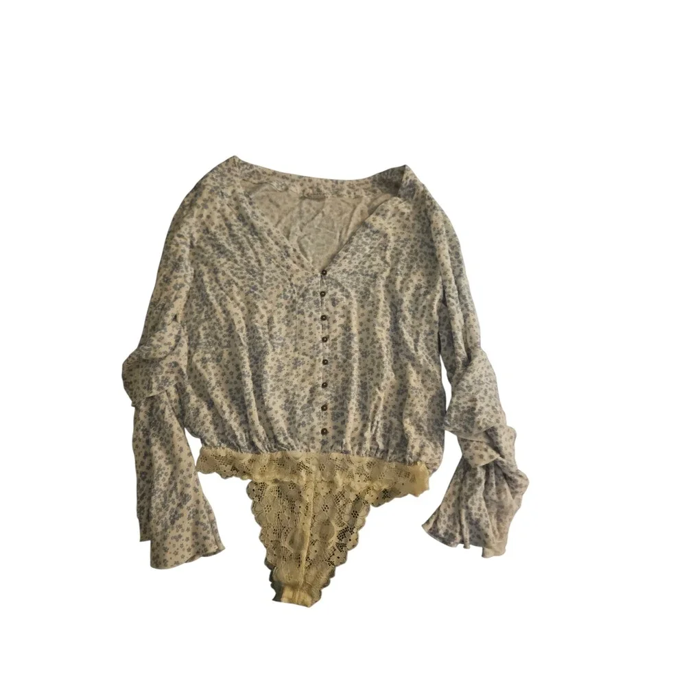 Free People Intimately Floral Print Lace Trim Bell‎ Sleeve Bodysuit NWOT